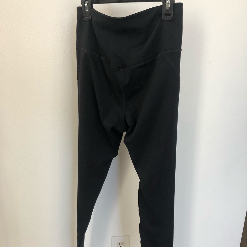 Girlfriend Collective Black Compressive Mid-Rise Legging